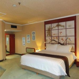 Regent'S Park Hotel